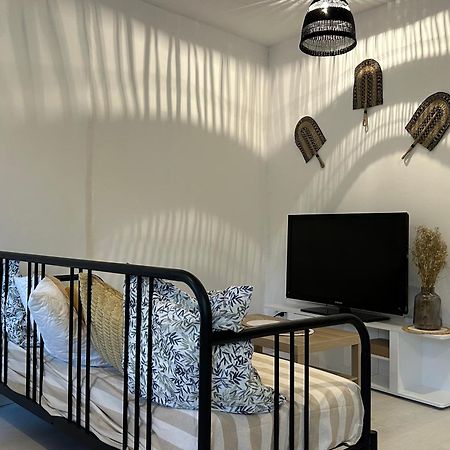 Spacieux T2 Climatise - Pres Du Centre Ville Narbonne Dış mekan fotoğraf