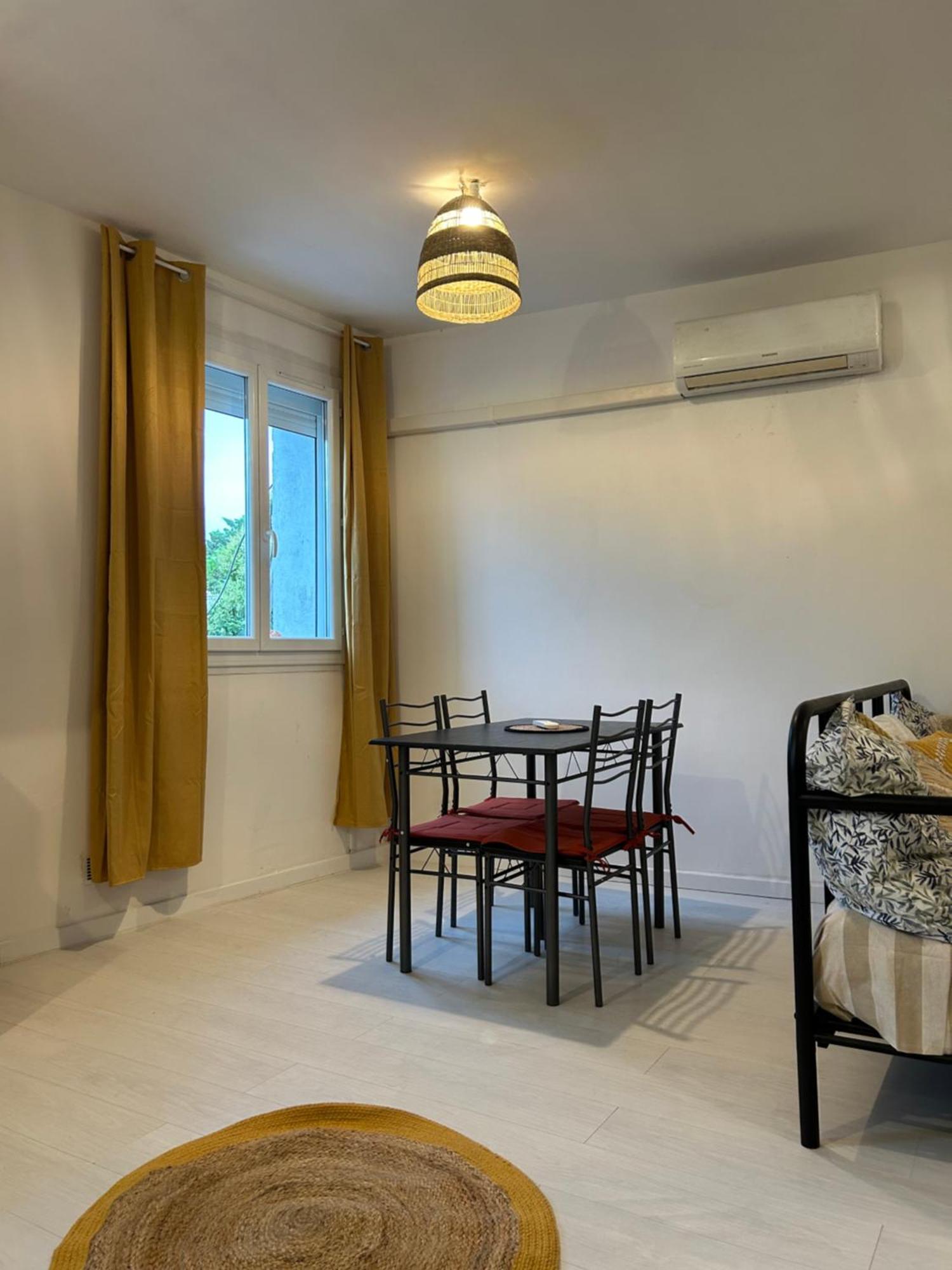 Spacieux T2 Climatise - Pres Du Centre Ville Narbonne Dış mekan fotoğraf